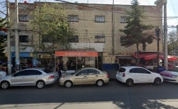 Clínica Veterinaria y Tienda de Mascotas Tiliches