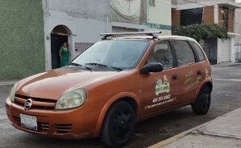 Kenya Clínica Veterinaria