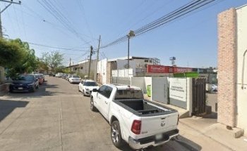 Silman Pet Friends Guadalupe