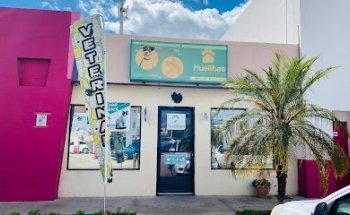 Huellitas Clinica Veterinaria, Estetica y Acuario