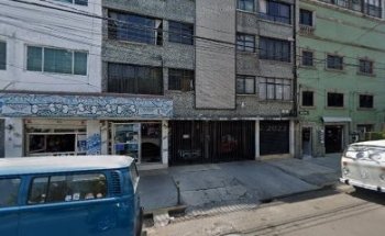 CLINICA VETERINARIA DEL PARQUE