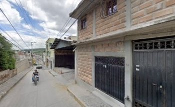 Veterinaria El Gallo Giro