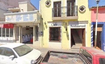 VETERINARIA LA CASA DE LAS MASCOTAS