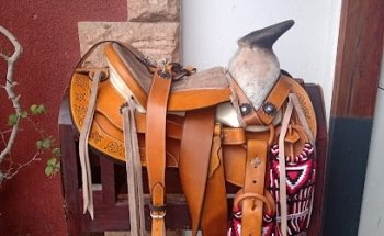 FARMACIA VETERINARIA EQUUS