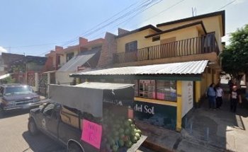 Clínica, farmacia y tienda veterinaria del Sol