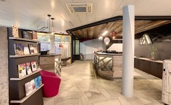 Agence de location J.S.T. Michaud & Cie