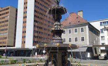 S.A. Léopold Robert 104 106 Société Anonyme