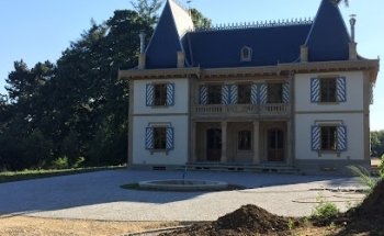 Le Château Bleu S.A.