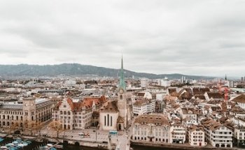 Intermezzo Houses AG