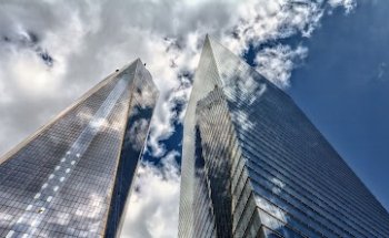 ZOE REAL ESTATE BARCELONA, SL