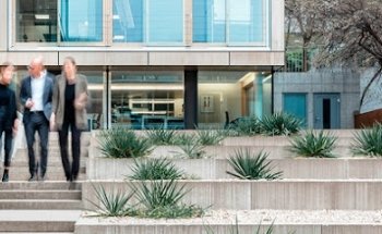 Swiss Finance & Property Group AG