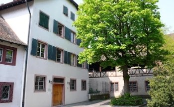 AAA Swiss Properties