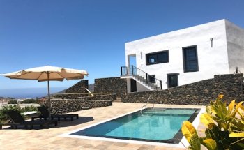 CanaryCompany - Villas and Holiday Homes