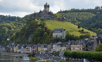 ESCHENAUER & PARTNER IMMOBILIEN