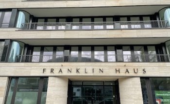 Akelius Business Management GmbH