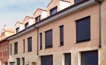 Edificio ODENER. Pisos y garajes