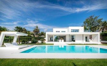 VILLA GESTORES INMOBILIARIOS, S.L.