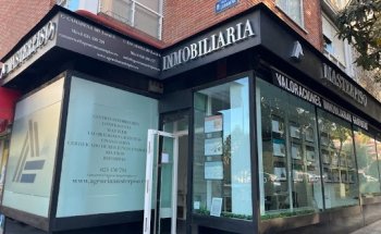 MASTERPISO - Inmobiliaria en Aluche - Calle Camarena