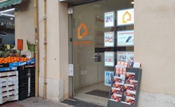 Destinocasa | Inmobiliaria en Clot, Barcelona | Compra, venta y alquiler de pisos y locales