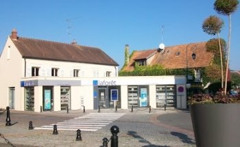 Agence Laforêt immobilier Plaisir