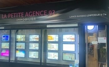 LA PETITE AGENCE 92