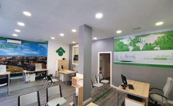 Tecnocasa agencia inmobiliaria