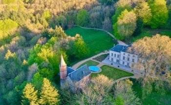 Maison PONCET & PONCET I CHRISTIE'S International Real Estate