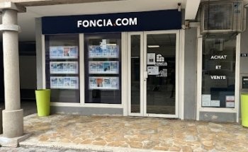 FONCIA | Agence Immobilière | Achat - Vente | Cavalaire-Sur-Mer : rue du port