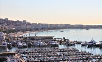 Viva Riviera - 1 Rue Victor Cousin