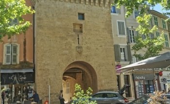 Agence immobilière Lamy Salon-de-Provence Victor Hugo