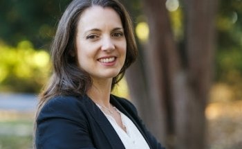 Julie FREMAUX conseillère en immobilier KW Avina Marquette Lez Lille