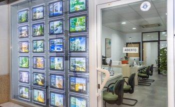 ZAR 2010 Inmobiliaria