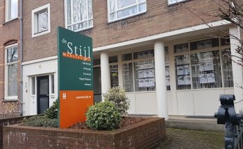 Vast Goed Makelaardij De Stijl