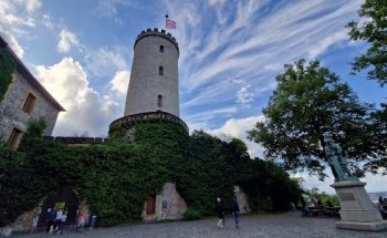 Hüser Immobilien GmbH