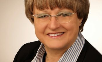 Petra Ueberlacker Immobilien