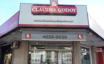 Real Estate Claudio Godoy