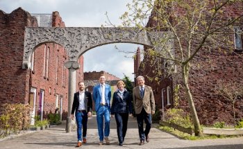 Kiers Vastgoed - De makelaar van Amersfoort Noord - Etalage