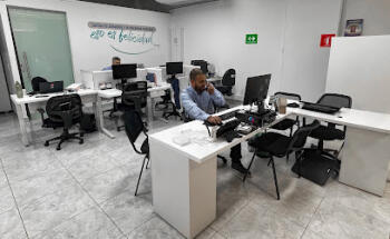 Alberto Alvarez Inmobiliaria - Sede Sabaneta