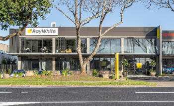 Ray White Manukau