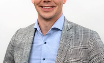 Deutsche Bank Immobilien Daniel Löbel, selbstständiger Immobilienberater