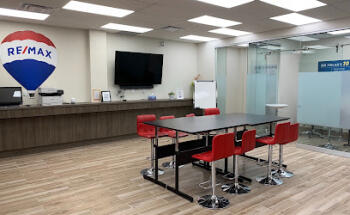 Jason Yu Team 地產三兄妹 RE/MAX PARTNERS
