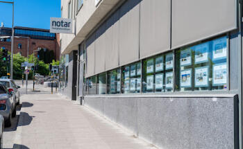 Broker Notar Liljeholmen
