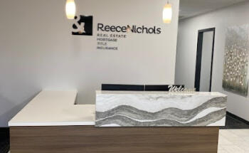 ReeceNichols - College Blvd. Office Real Estate Agency