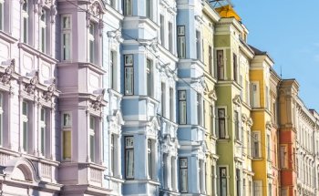 Immobilien Sterzinger KG