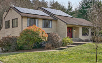Geena Becker, REALTOR