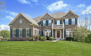 Lisa Ciccotelli Real Estate Group (LCG) - Berkshire Hathaway Home Services Fox & Roach