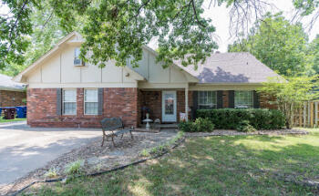 Cassie Elwonger Team- Keller Williams Platinum Realty