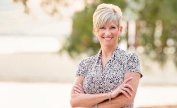 Lori Sheehan, Realtor at Douglas Elliman