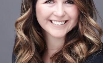 AMANDA MAGANA , REALTOR @ RE/MAX ROOTS