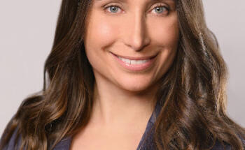 Victoria Mullins Realtor At Haus & Boden, Ltd.